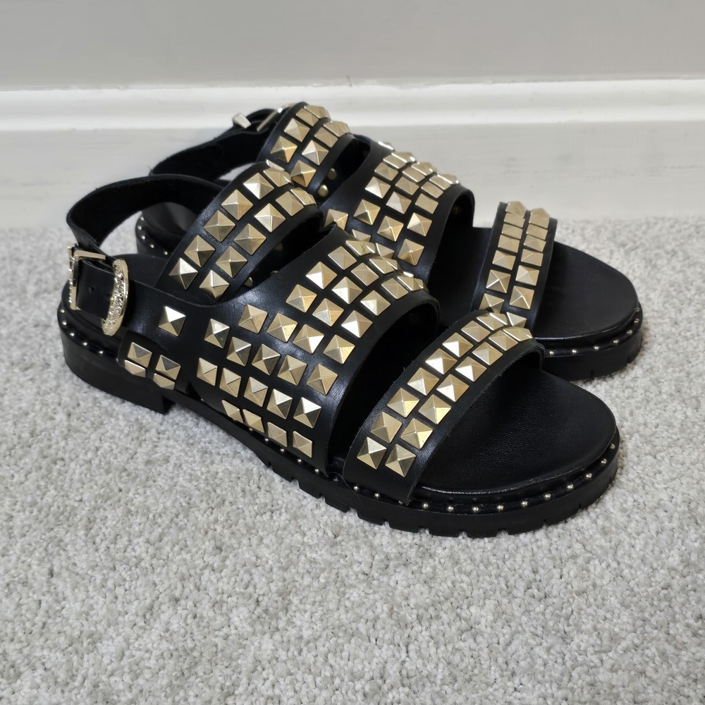 Oneteaspoon Womens Vivienne Leather Black Gold Studded Sandals Sz 38 US 7